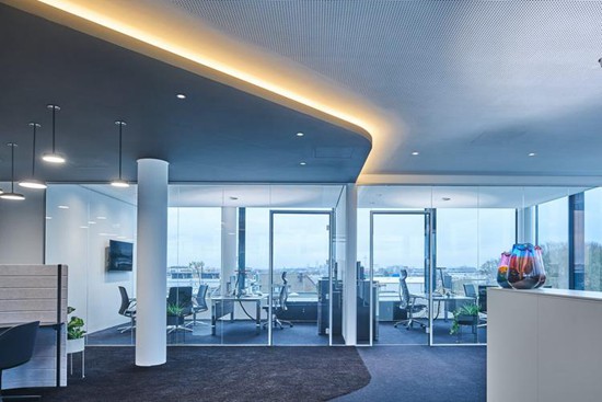 融合藝術(shù)與創(chuàng)意的獨特辦公室裝修設計 融合藝術(shù)與創(chuàng)意的獨特辦公室裝修設計